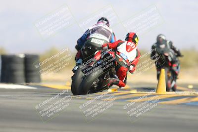 media/Jan-10-2025-CVMA Friday Practice (Fri) [[489e0da257]]/Group 4 and Trackday/Session 4 (Turn 16)/